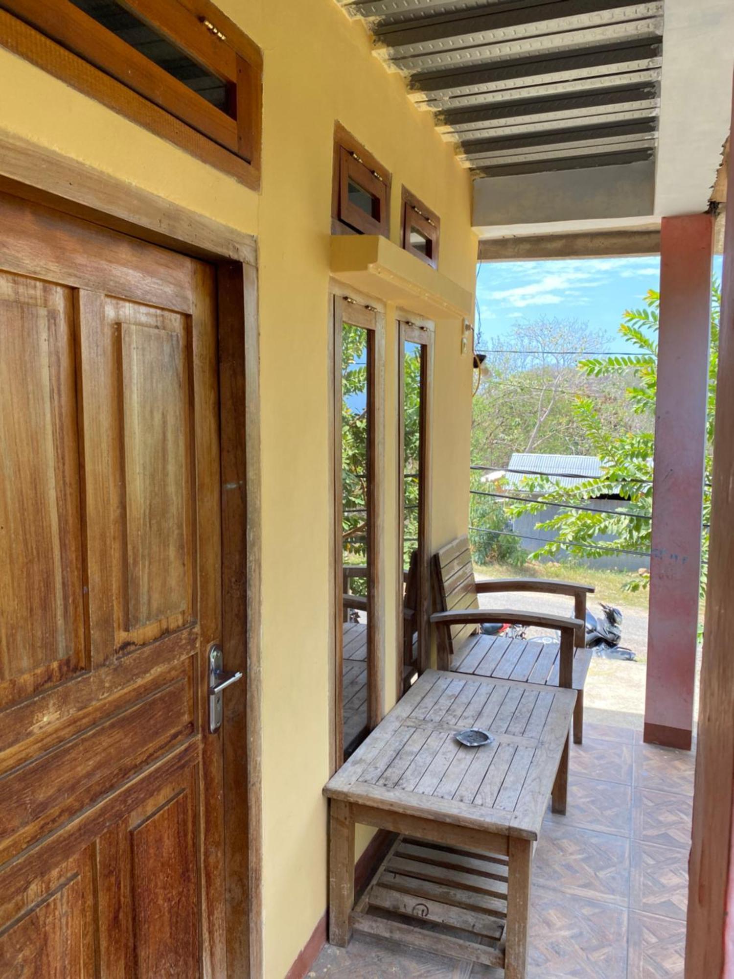 Pieter Homestay Labuan Bajo Exteriér fotografie